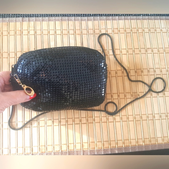 Black Chain Link Mini Bag Purse - Picture 1 of 3